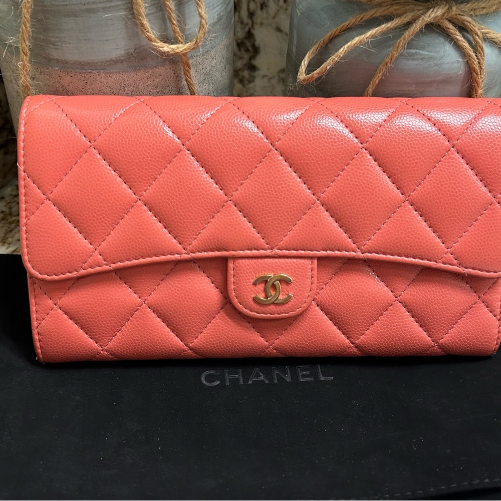 CHANEL Pink Quilted Leather Wallet